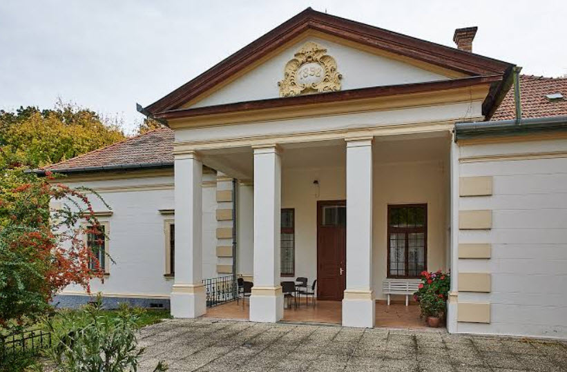 UGODY-KASTÉLY, Hungary
